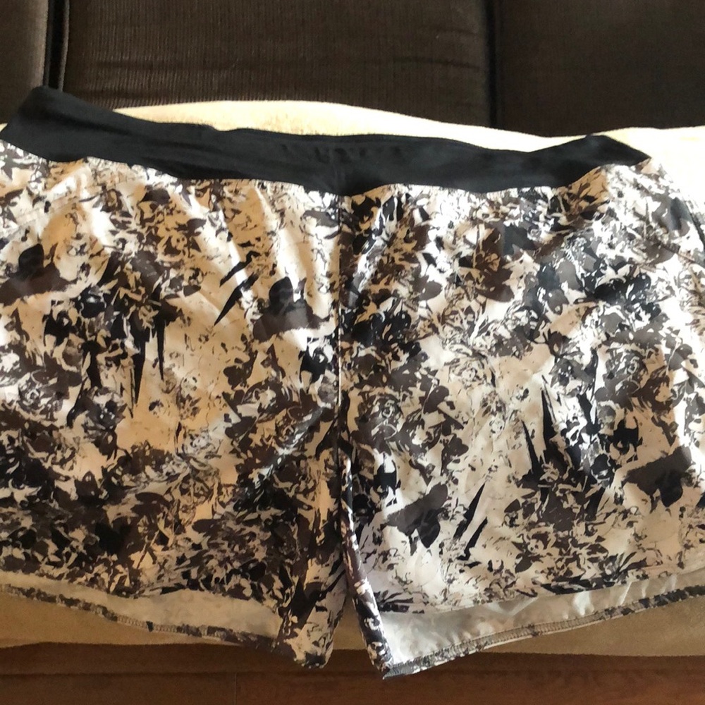 Women’s Lole Shorts